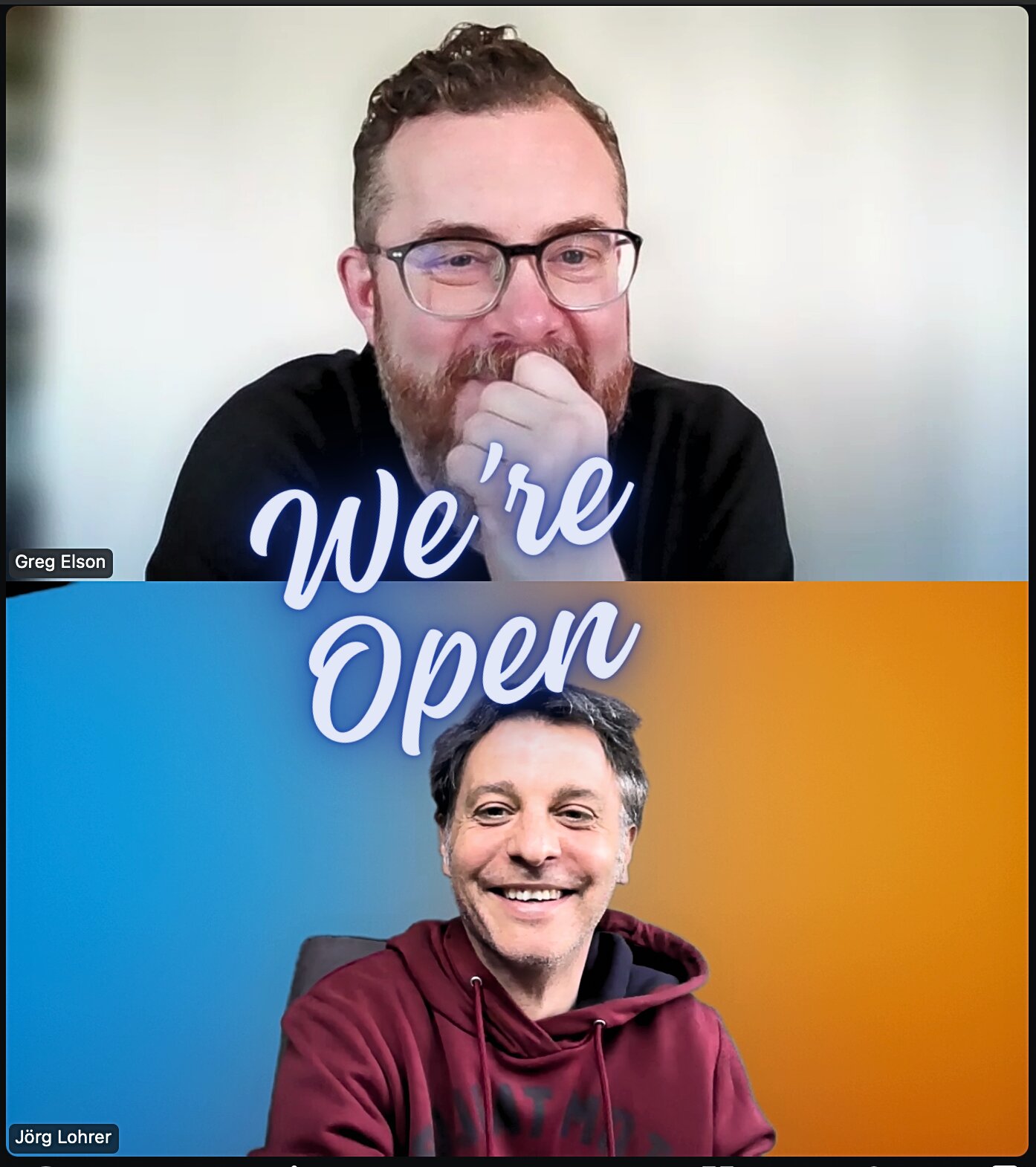 Greg Elson (Gemeinschaftswerk evangelische Publizistik) und Jörg Lohrer (Comenius-Institut) mit Schriftzug 'We are open' - Screenshot Zoom-Videokonferenz)